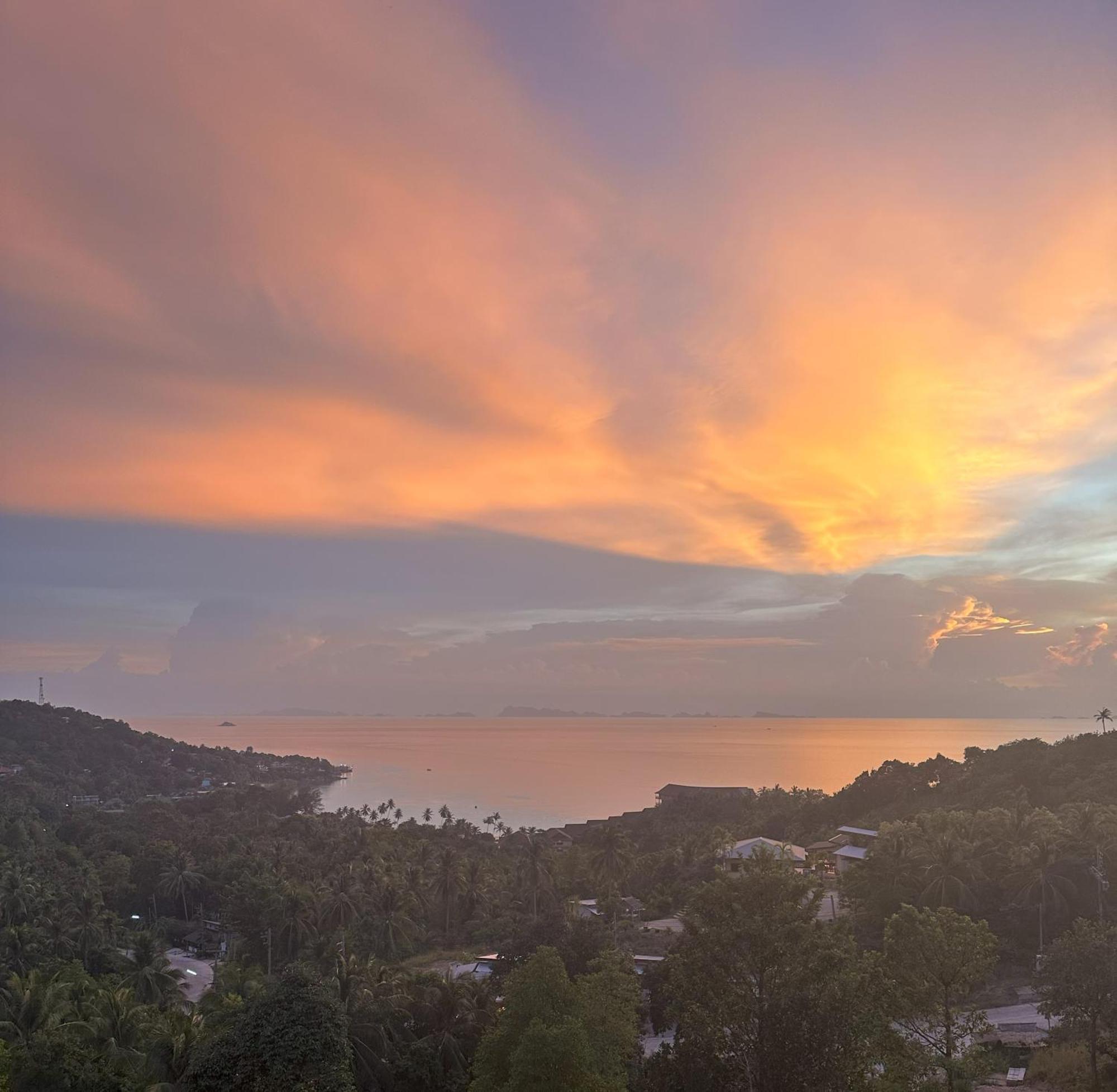 Sunset Ocean View Hilltop House Salad Beach Exterior photo